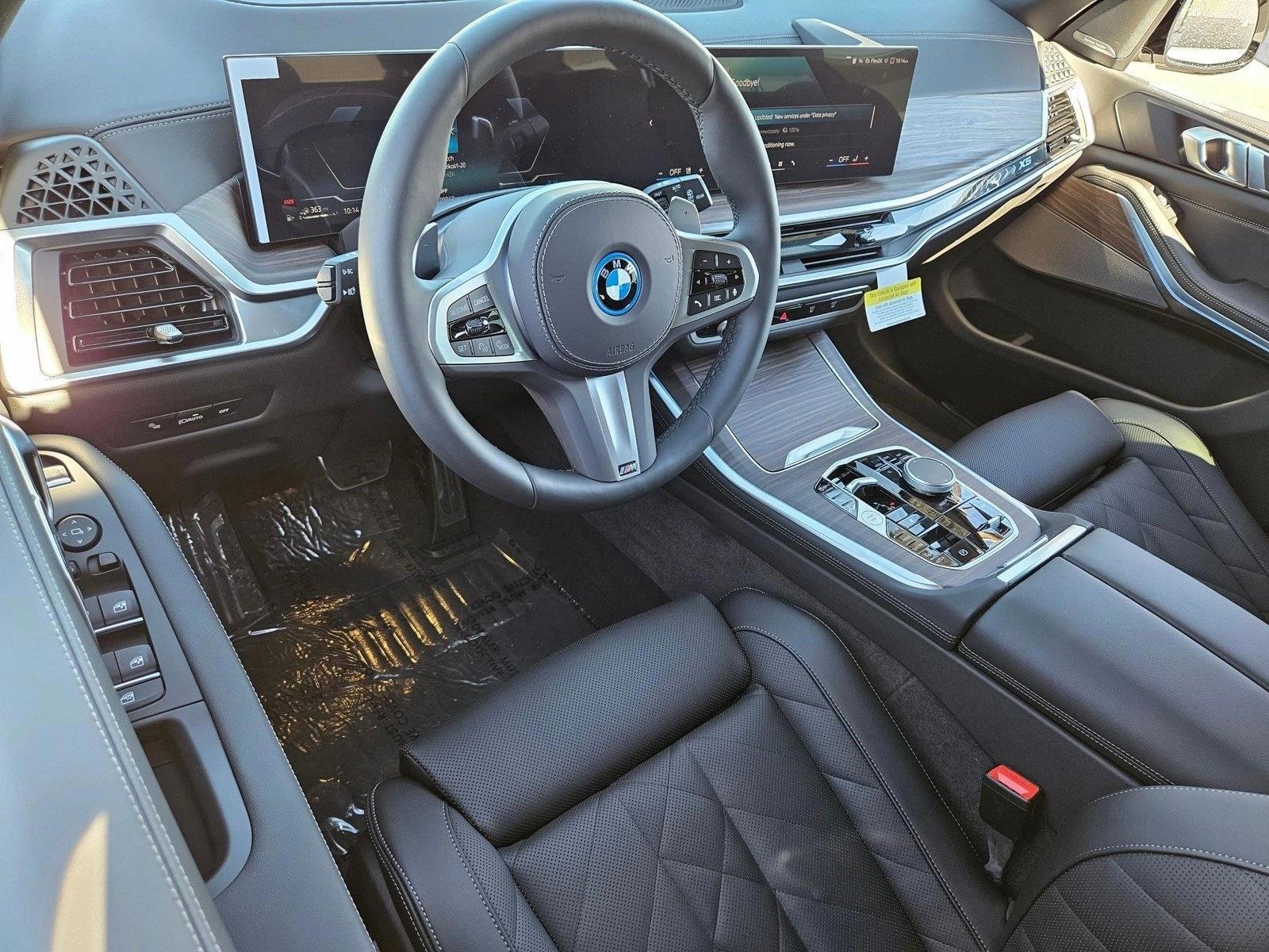 Thumbnail: 2026 BMW X5 - 3