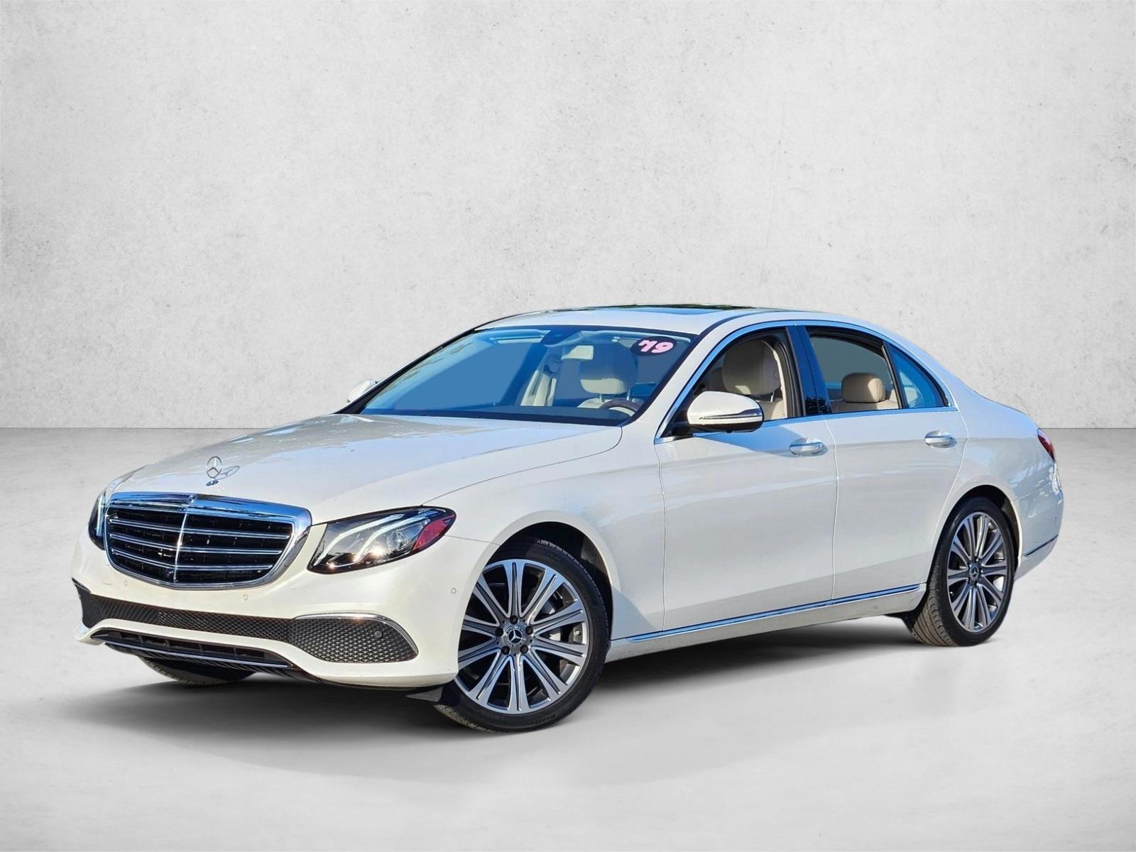 Thumbnail: 2019 Mercedes-Benz E-Class - 1