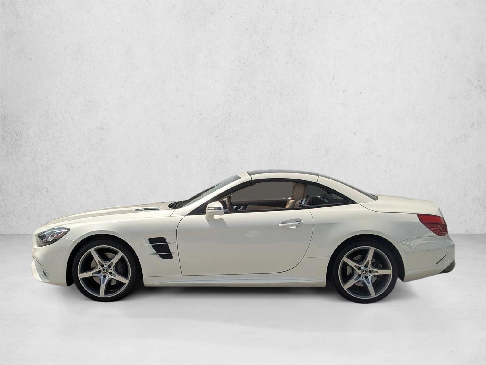 Thumbnail: 2019 Mercedes-Benz SL-Class - 2