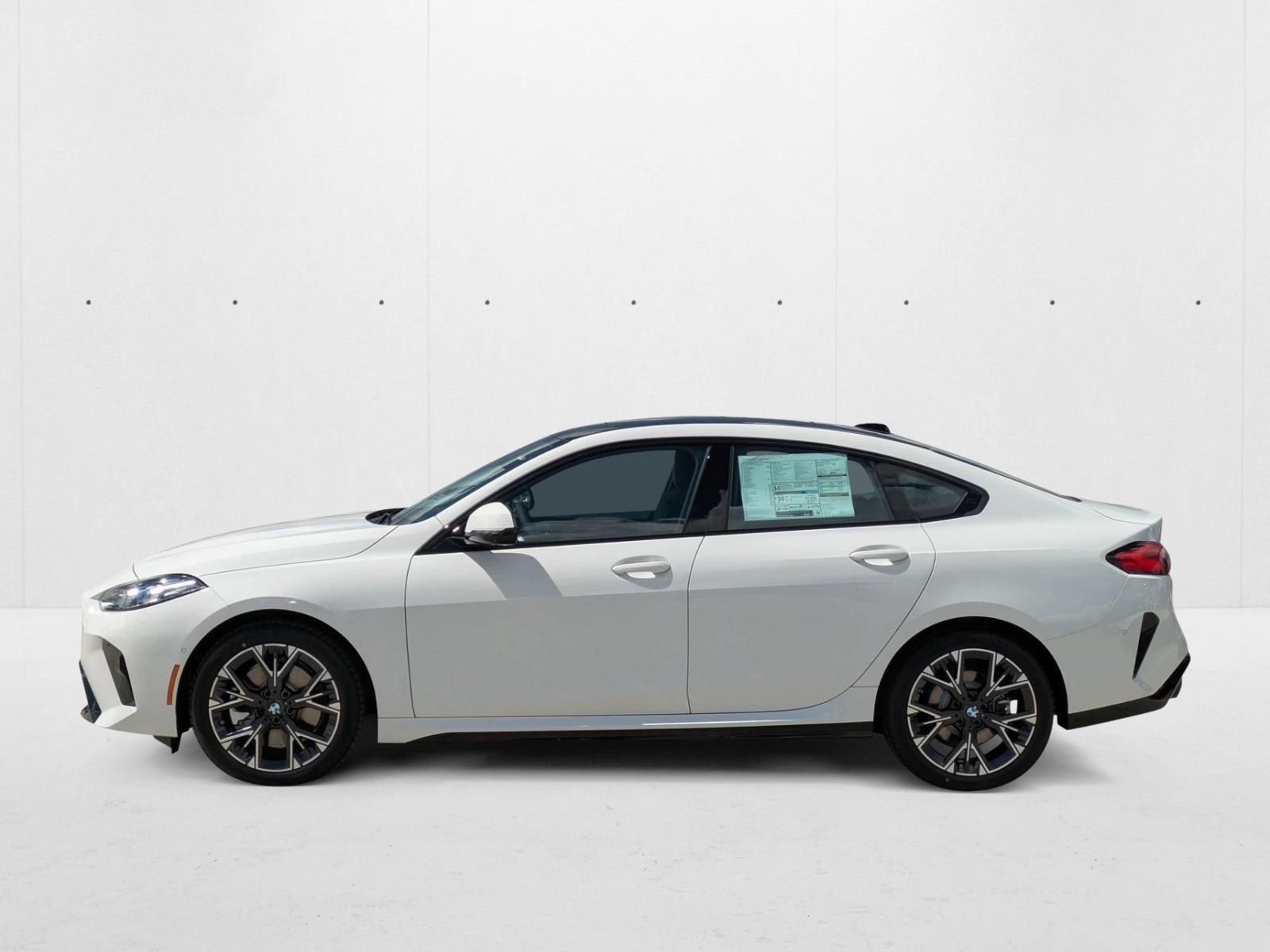 Thumbnail: 2025 BMW 2 Series - 2