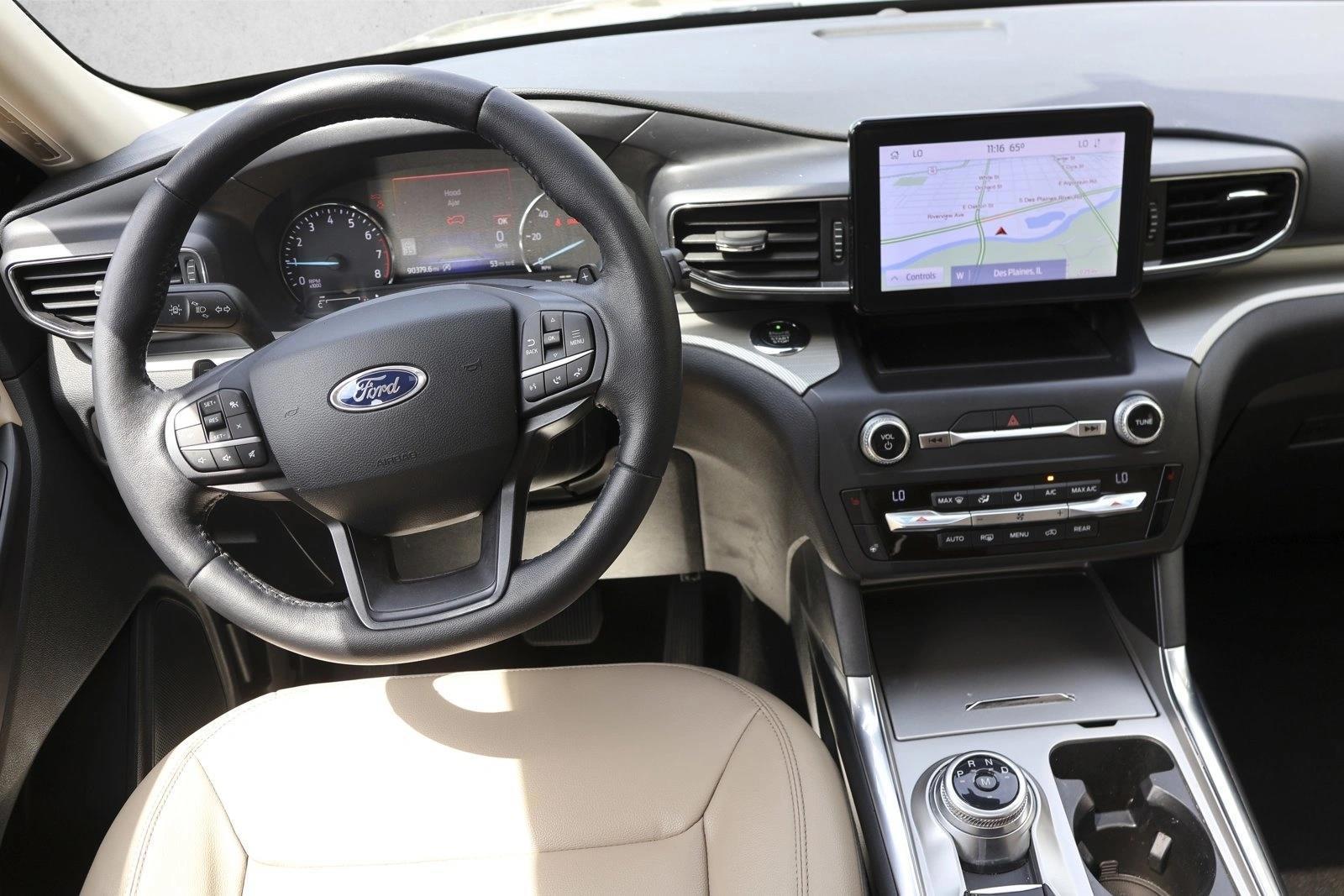 Thumbnail: 2020 Ford Explorer - 3