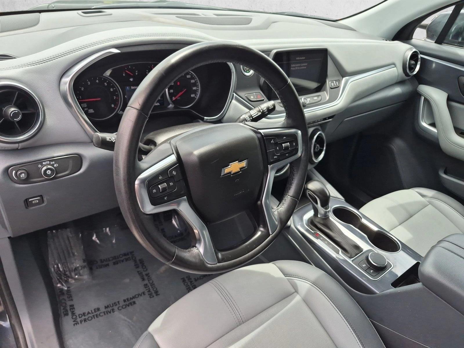 Thumbnail: 2022 Chevrolet Blazer - 3