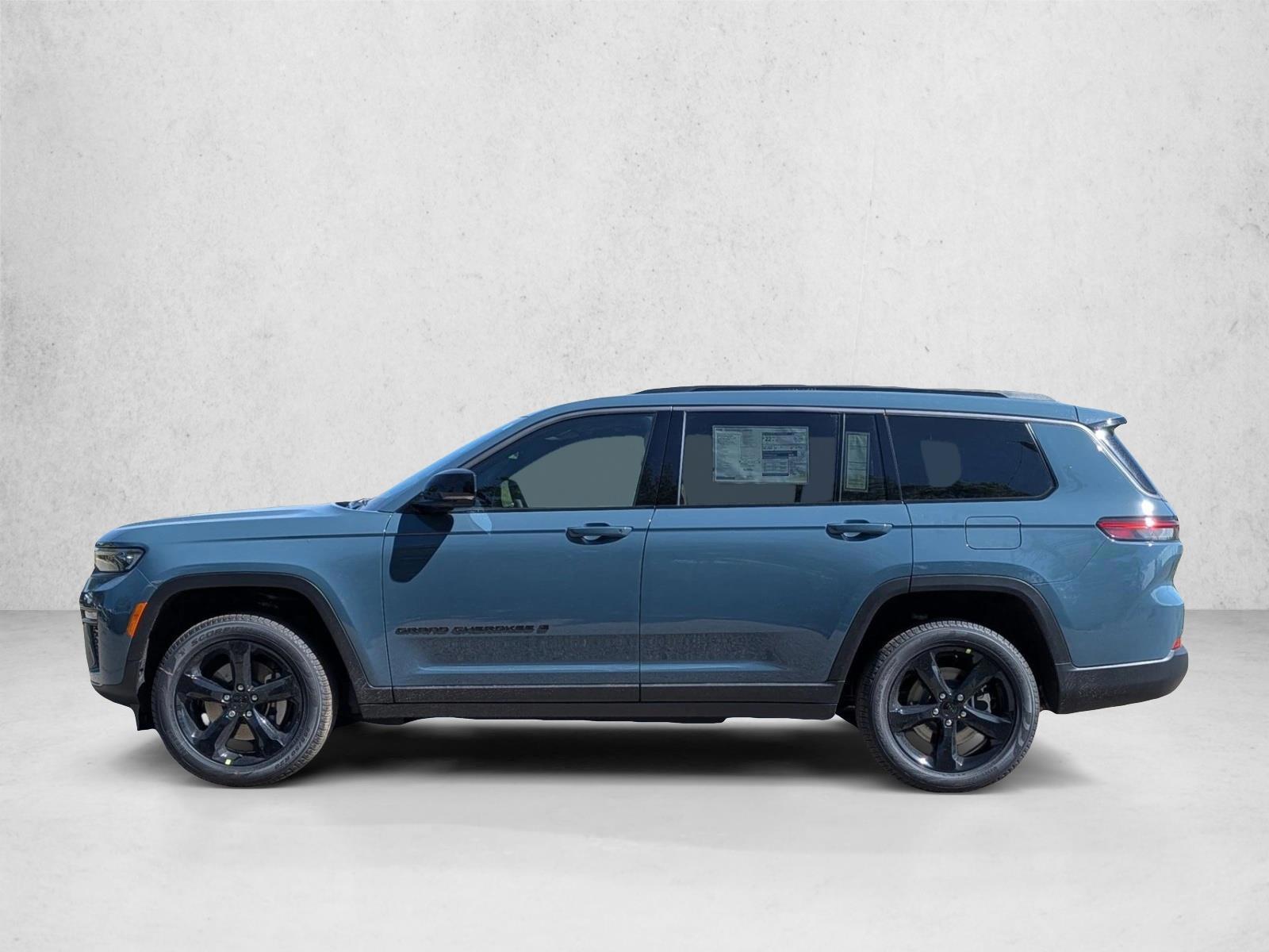 Thumbnail: 2026 Jeep Grand Cherokee L - 2