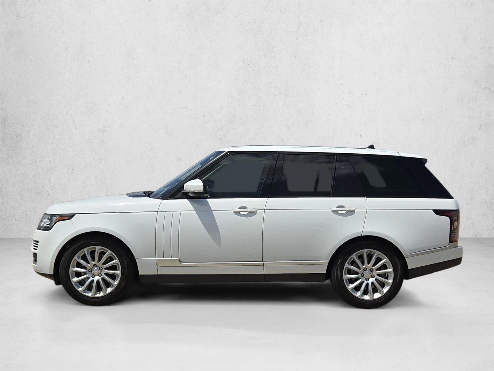 Thumbnail: 2016 Land Rover Range Rover - 2