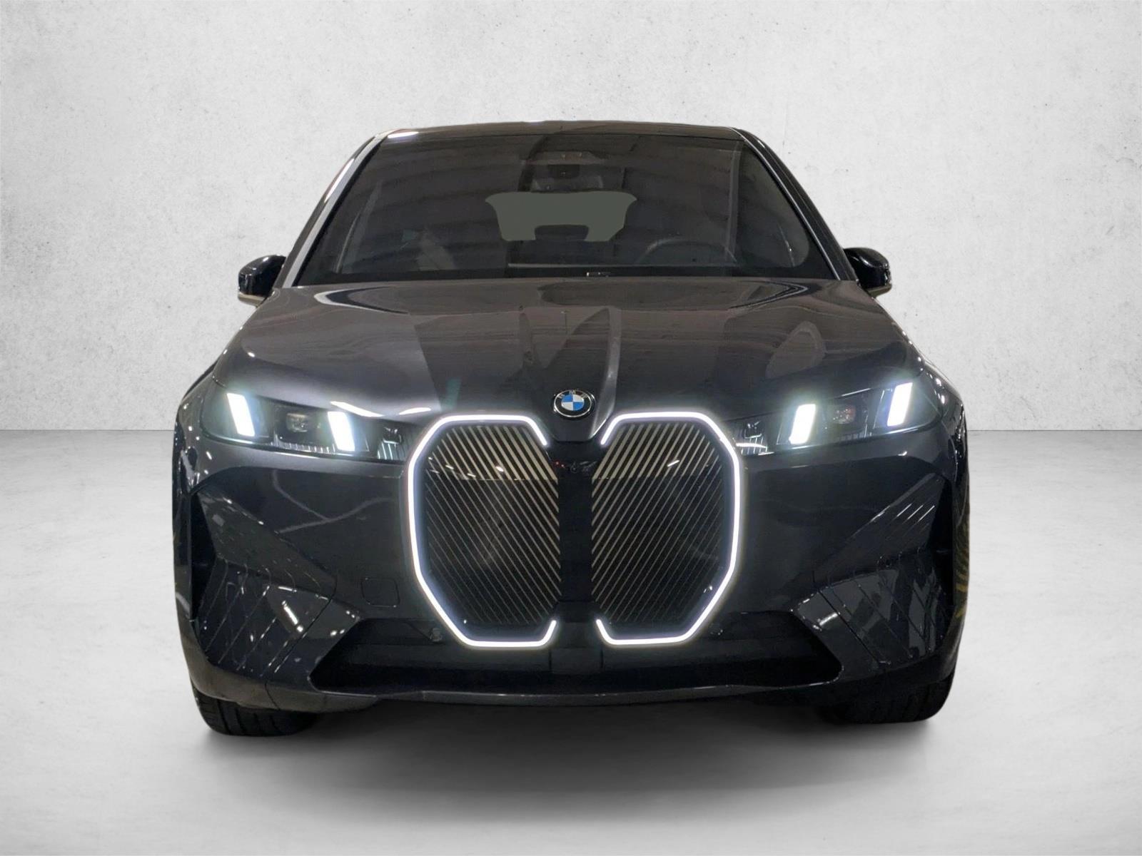 2026 BMW iX 60 - Photo 5