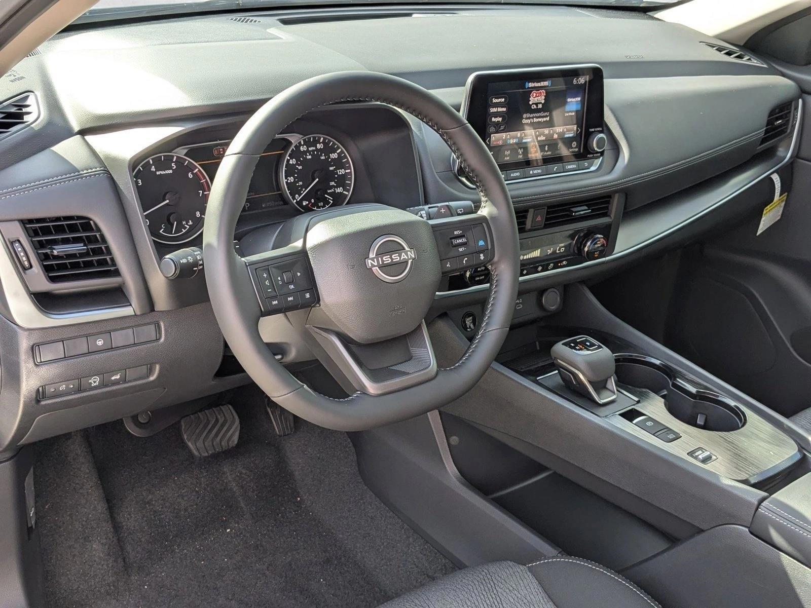 Thumbnail: 2026 Nissan Rogue - 3