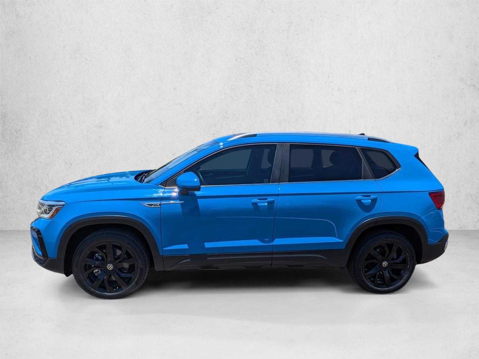 Thumbnail: 2022 Volkswagen Taos - 2