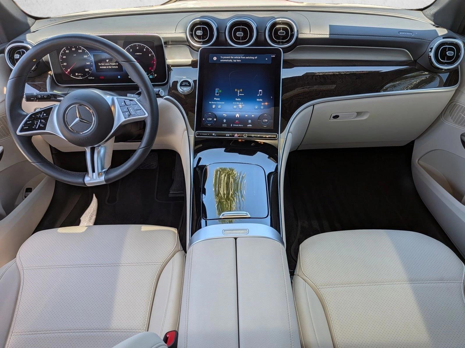 Thumbnail: 2023 Mercedes-Benz GLC - 3