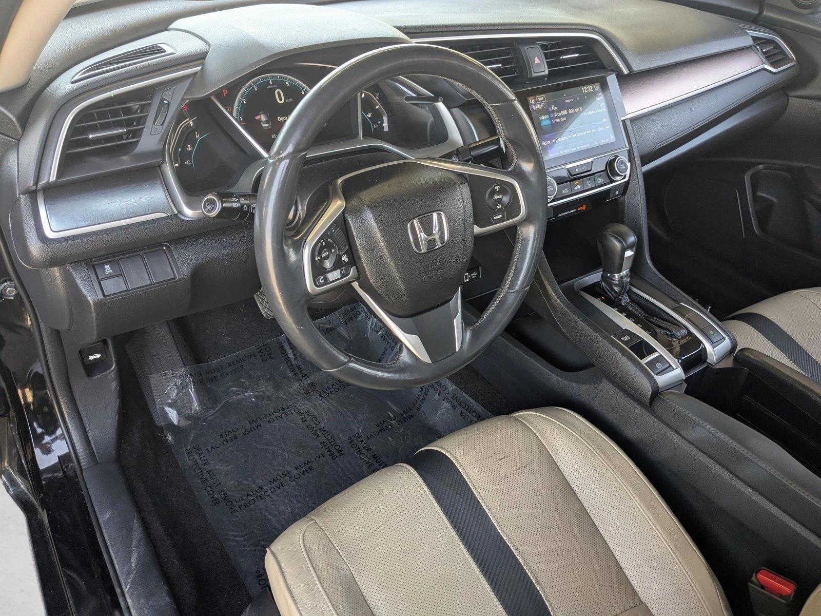 Thumbnail: 2016 Honda Civic - 3