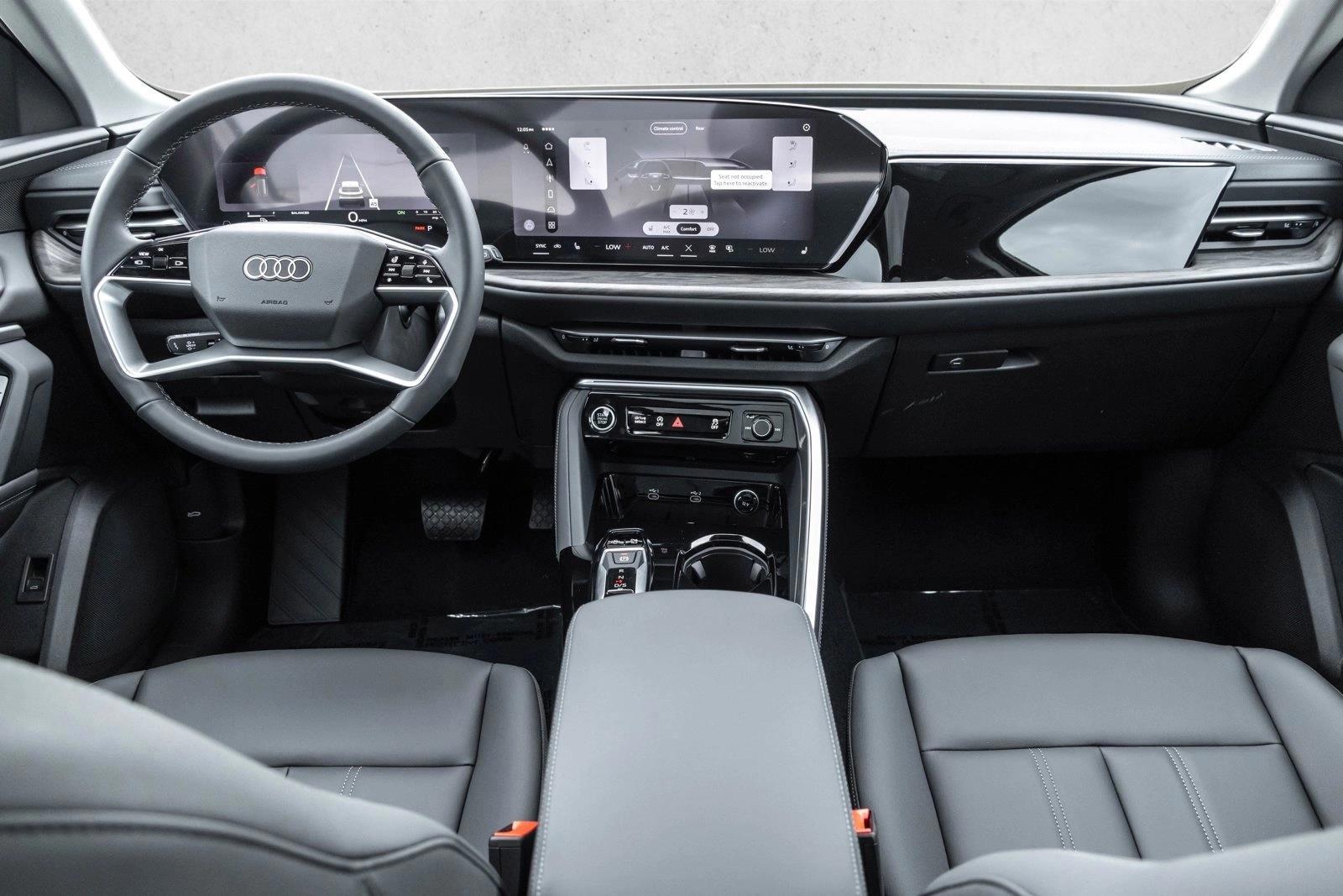 Thumbnail: 2026 Audi Q5 - 4