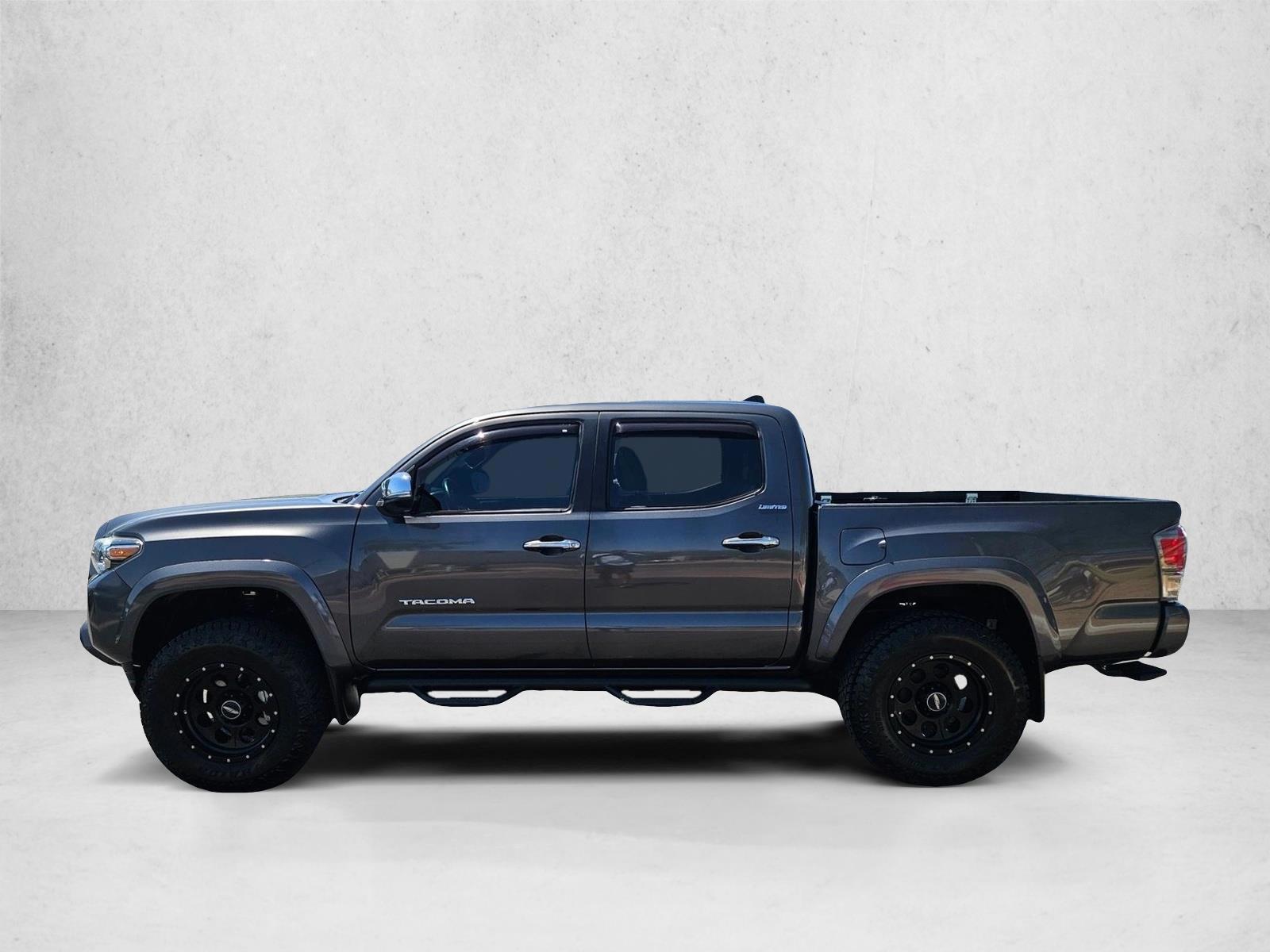 Thumbnail: 2017 Toyota Tacoma - 2