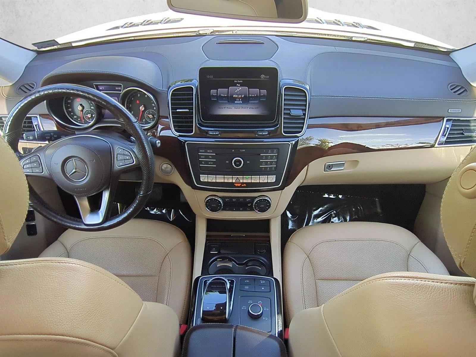 Thumbnail: 2019 Mercedes-Benz GLS - 4