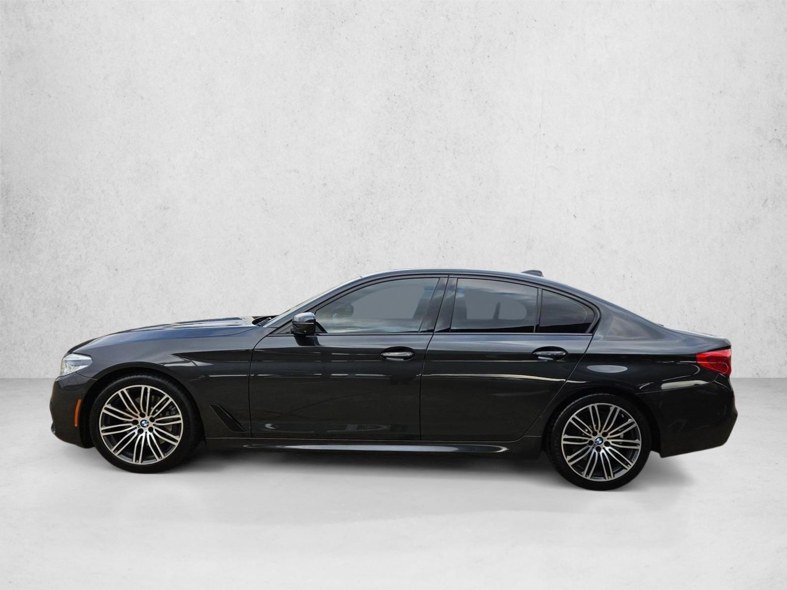 Thumbnail: 2017 BMW 5 Series - 2