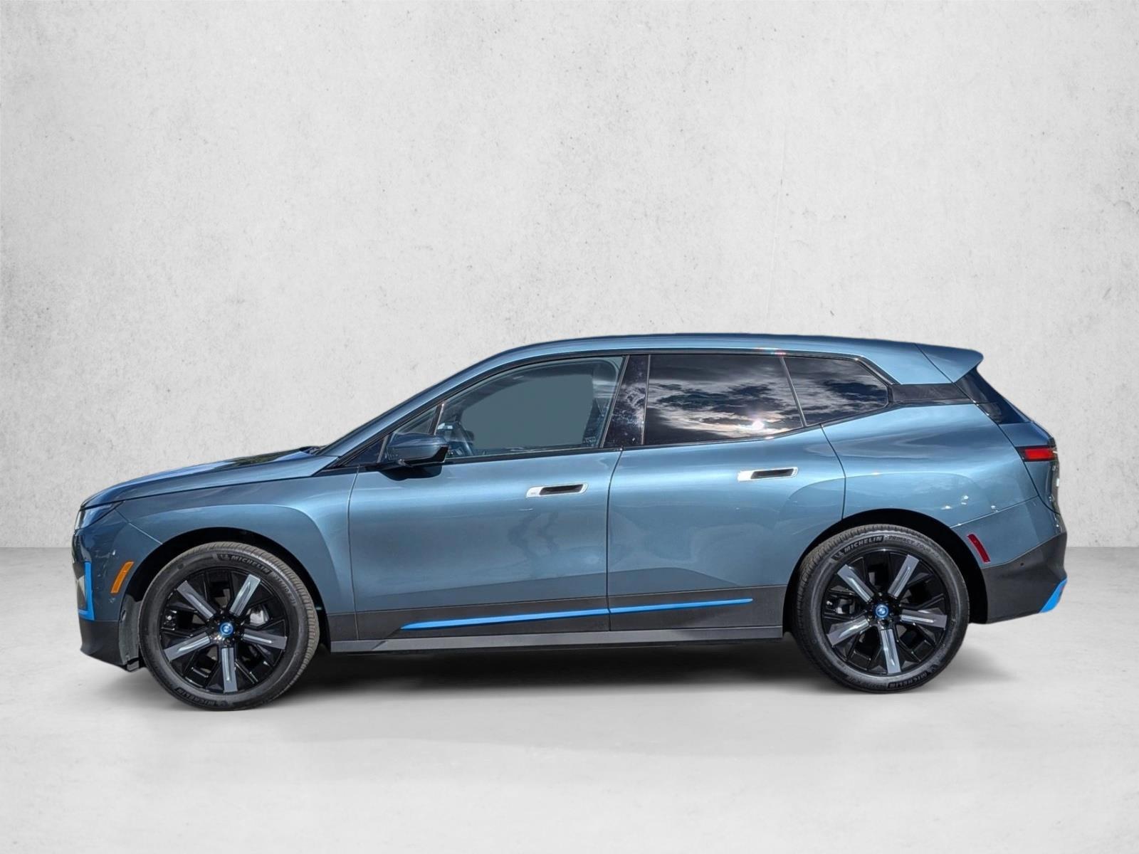 Thumbnail: 2023 BMW iX - 2