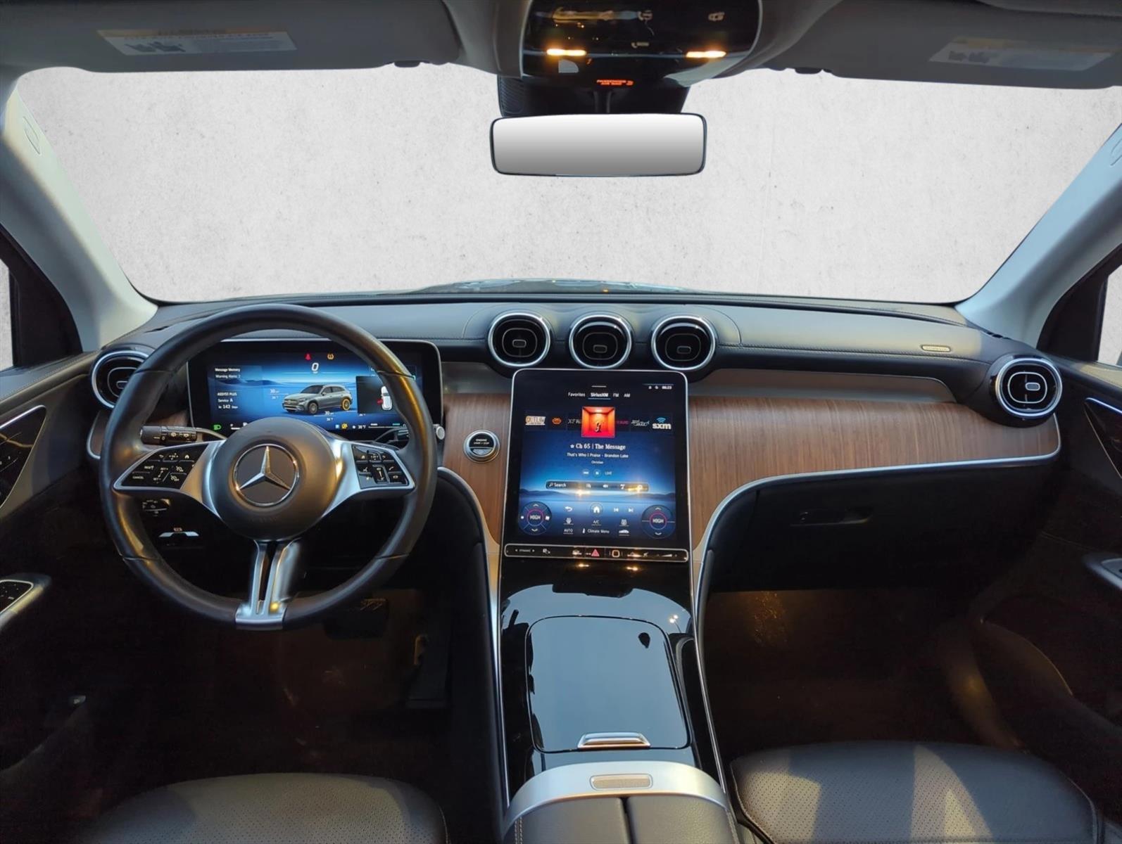 Thumbnail: 2024 Mercedes-Benz GLC - 2