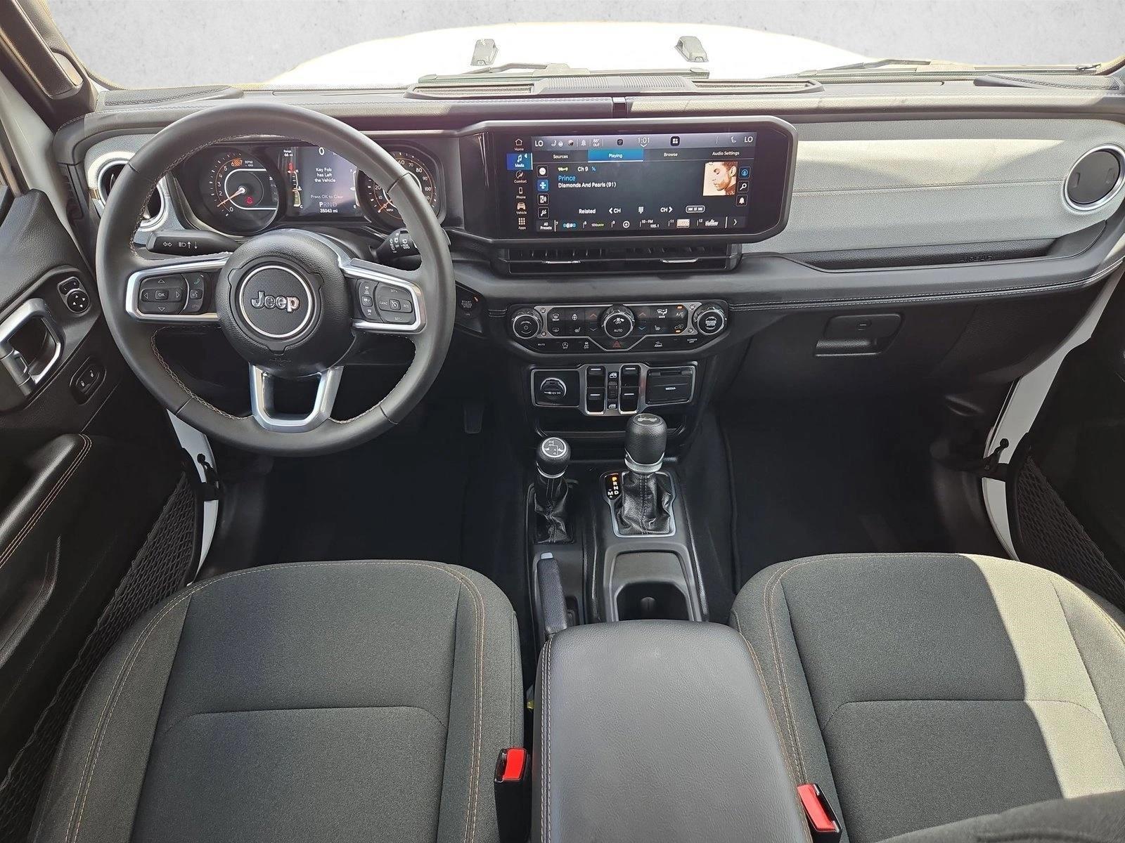 Thumbnail: 2025 Jeep Wrangler - 3