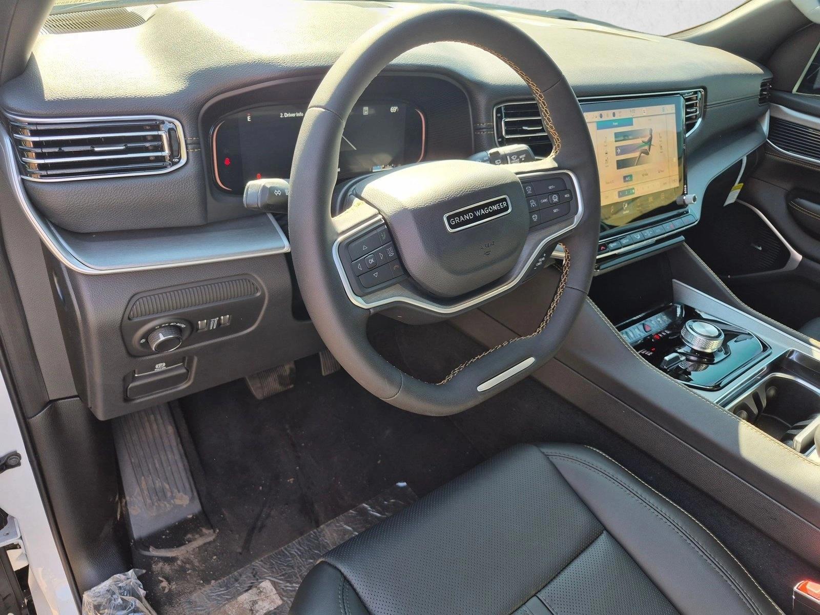 Thumbnail: 2026 Jeep Grand Wagoneer - 3