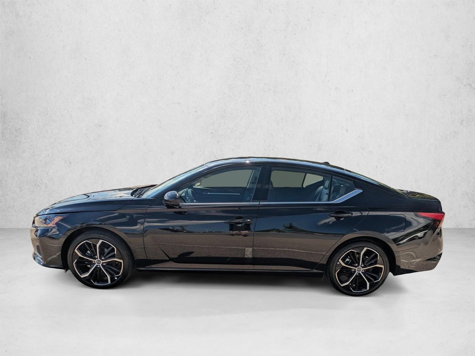 Thumbnail: 2024 Nissan Altima - 2