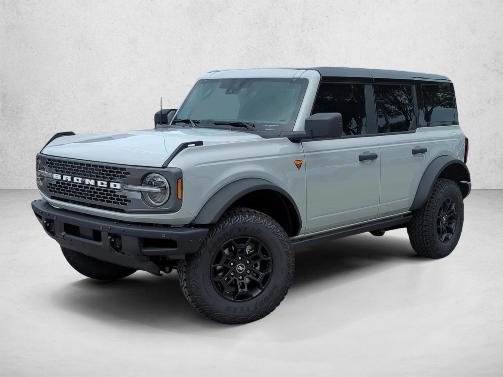 Thumbnail: 2026 Ford Bronco - 1