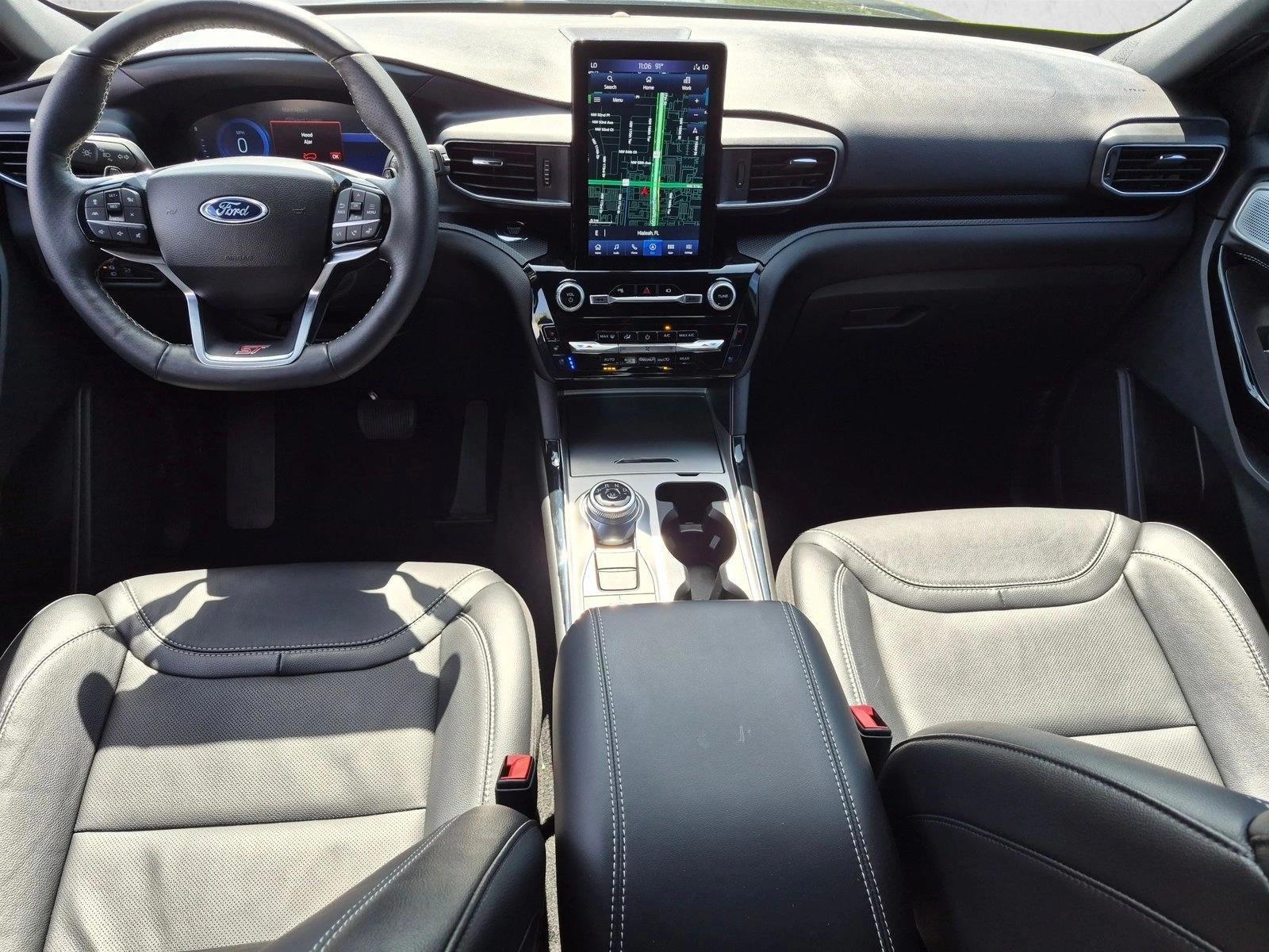 Thumbnail: 2023 Ford Explorer - 3