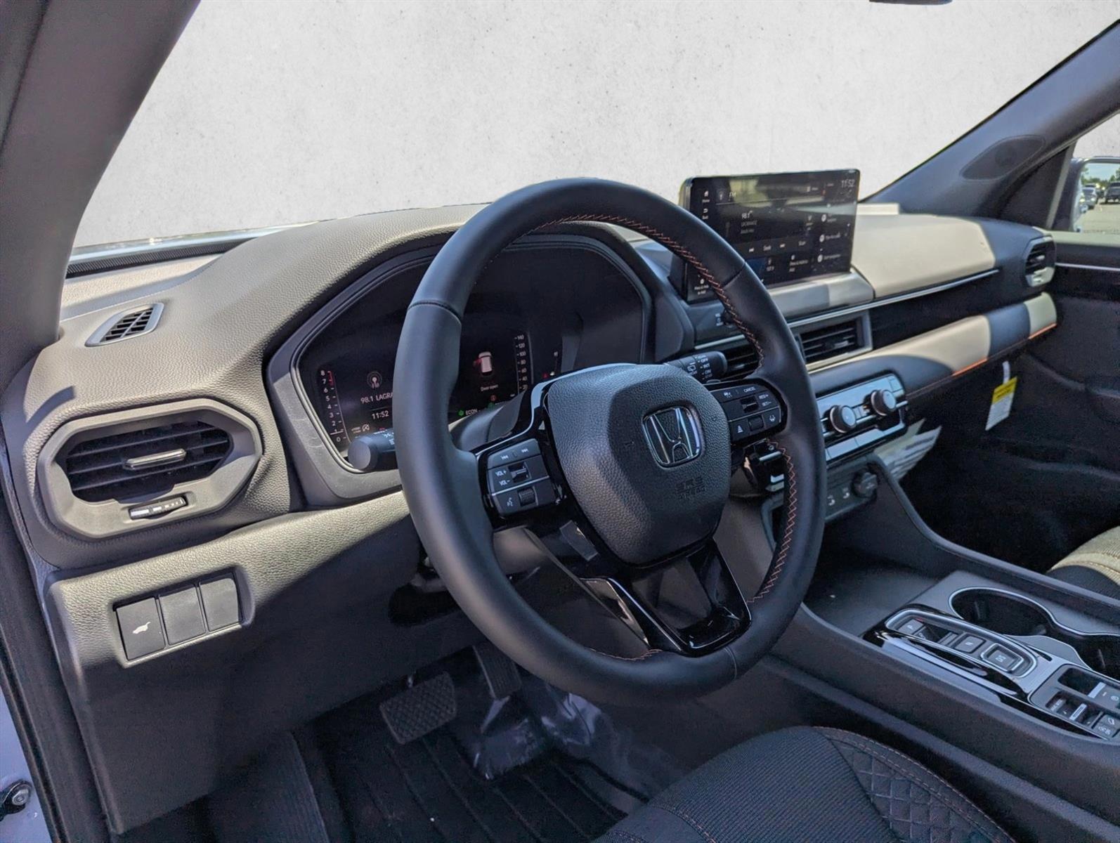 Thumbnail: 2026 Honda Pilot - 3