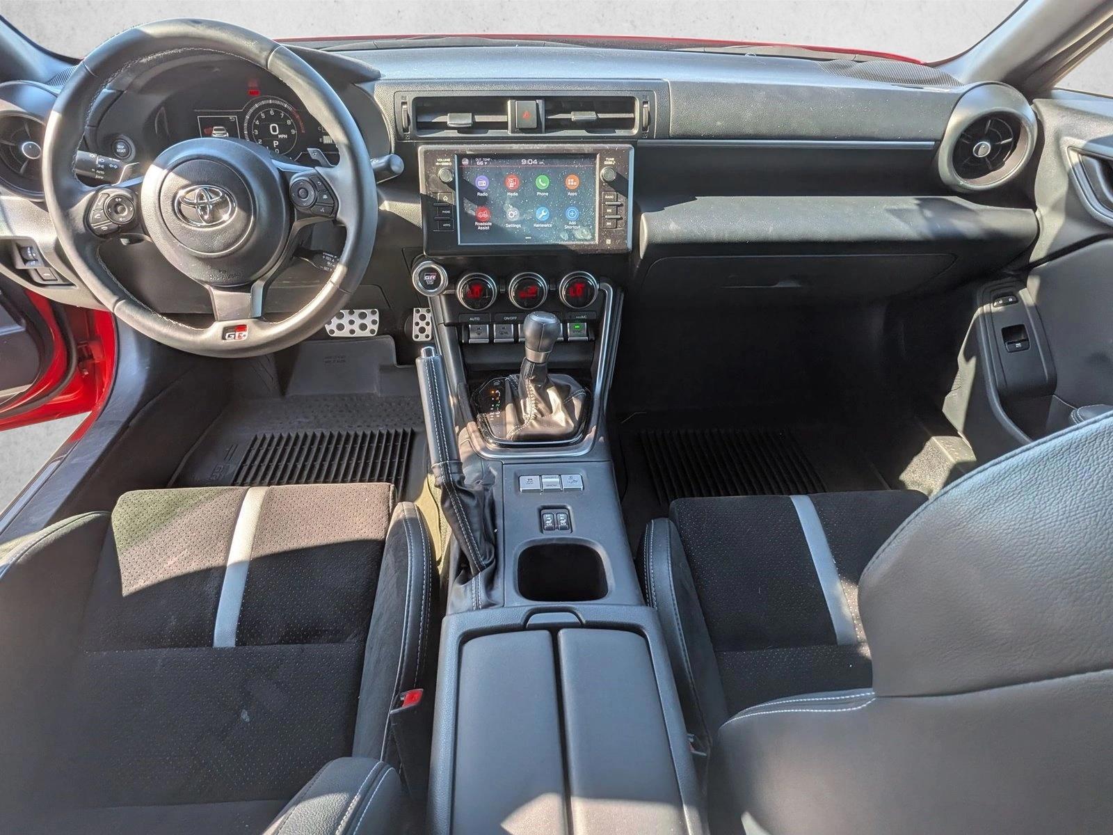 Thumbnail: 2025 Toyota GR86 - 4