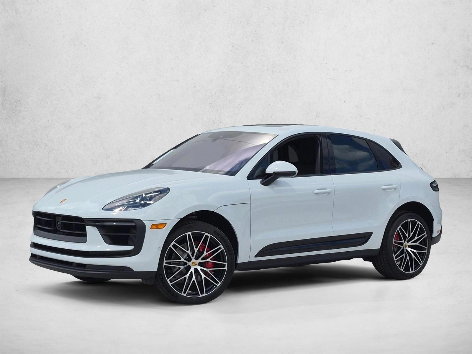 Thumbnail: 2026 Porsche Macan - 1