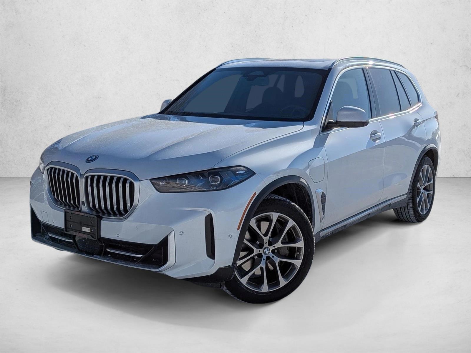Thumbnail: 2026 BMW X5 - 1