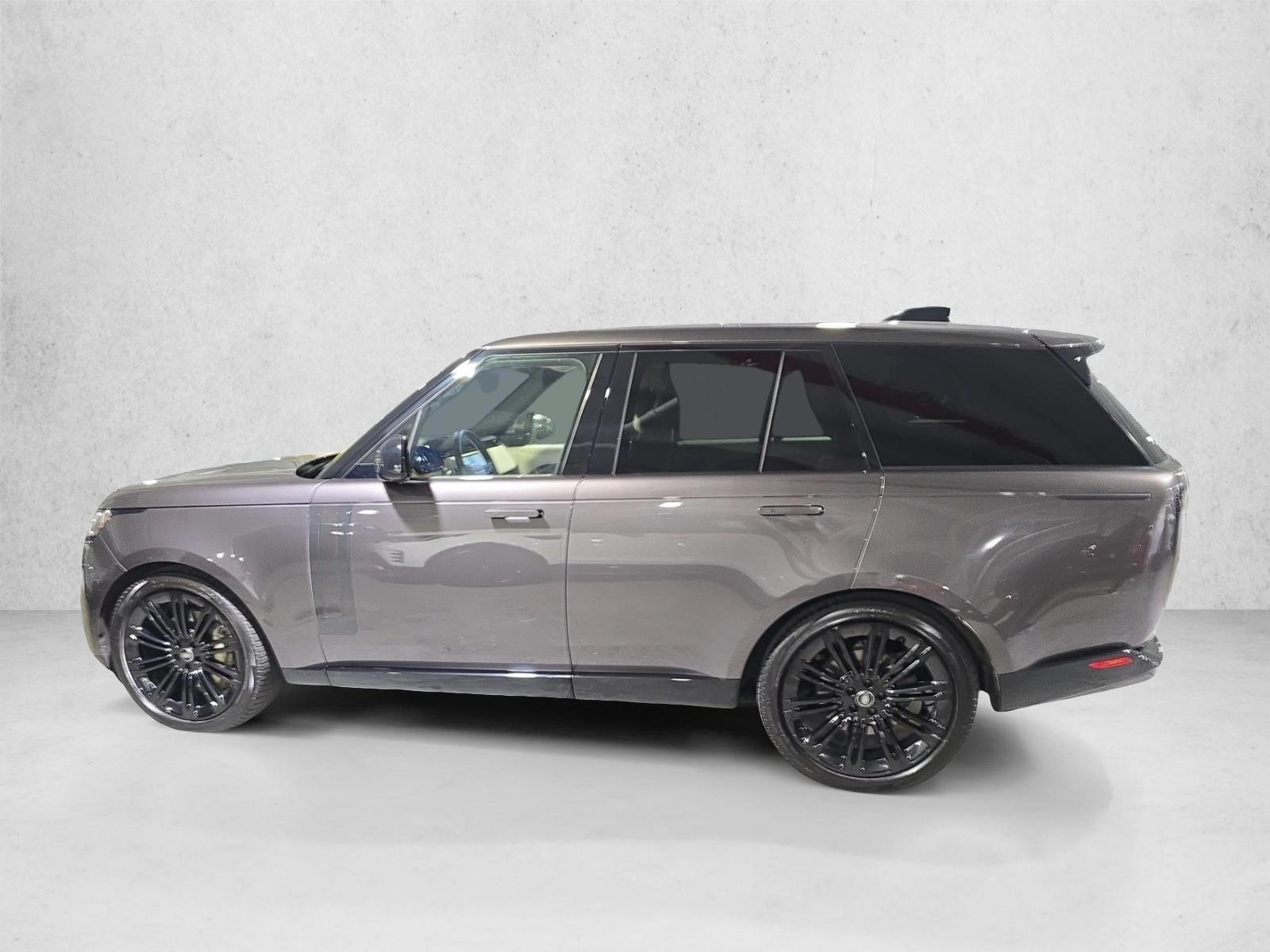 Thumbnail: 2024 Land Rover Range Rover - 2