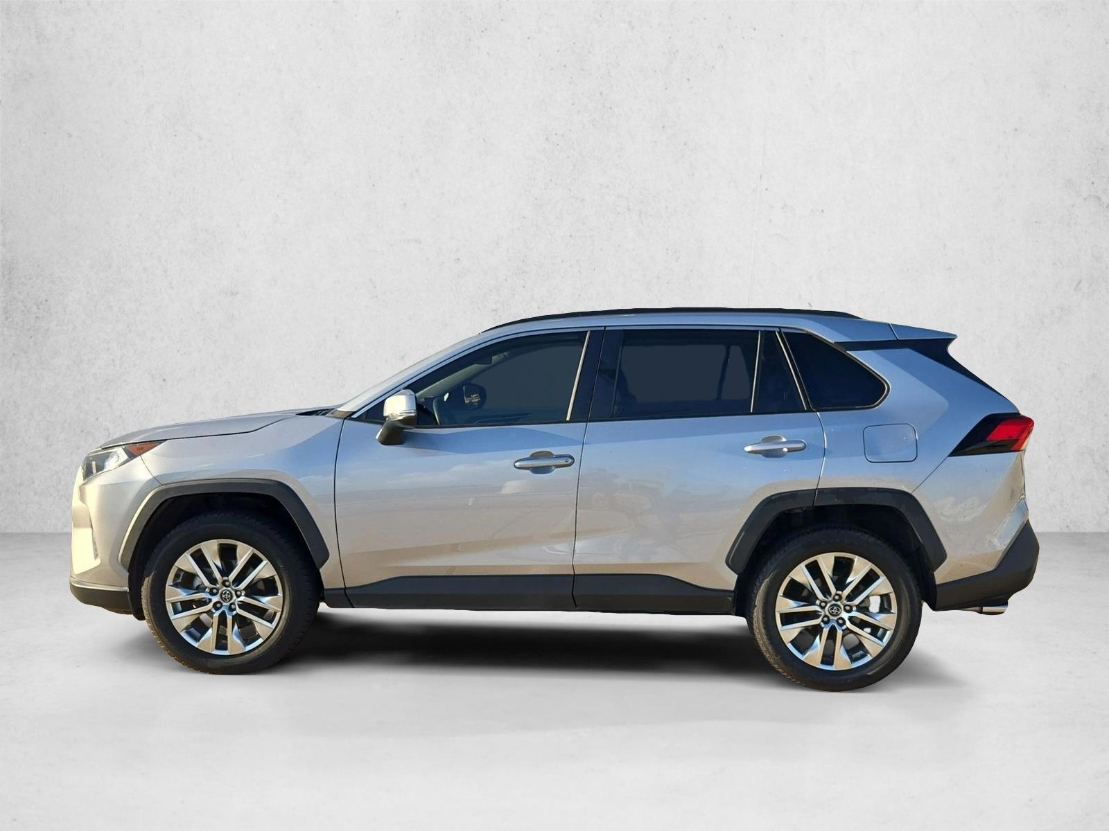 Thumbnail: 2021 Toyota RAV4 - 2