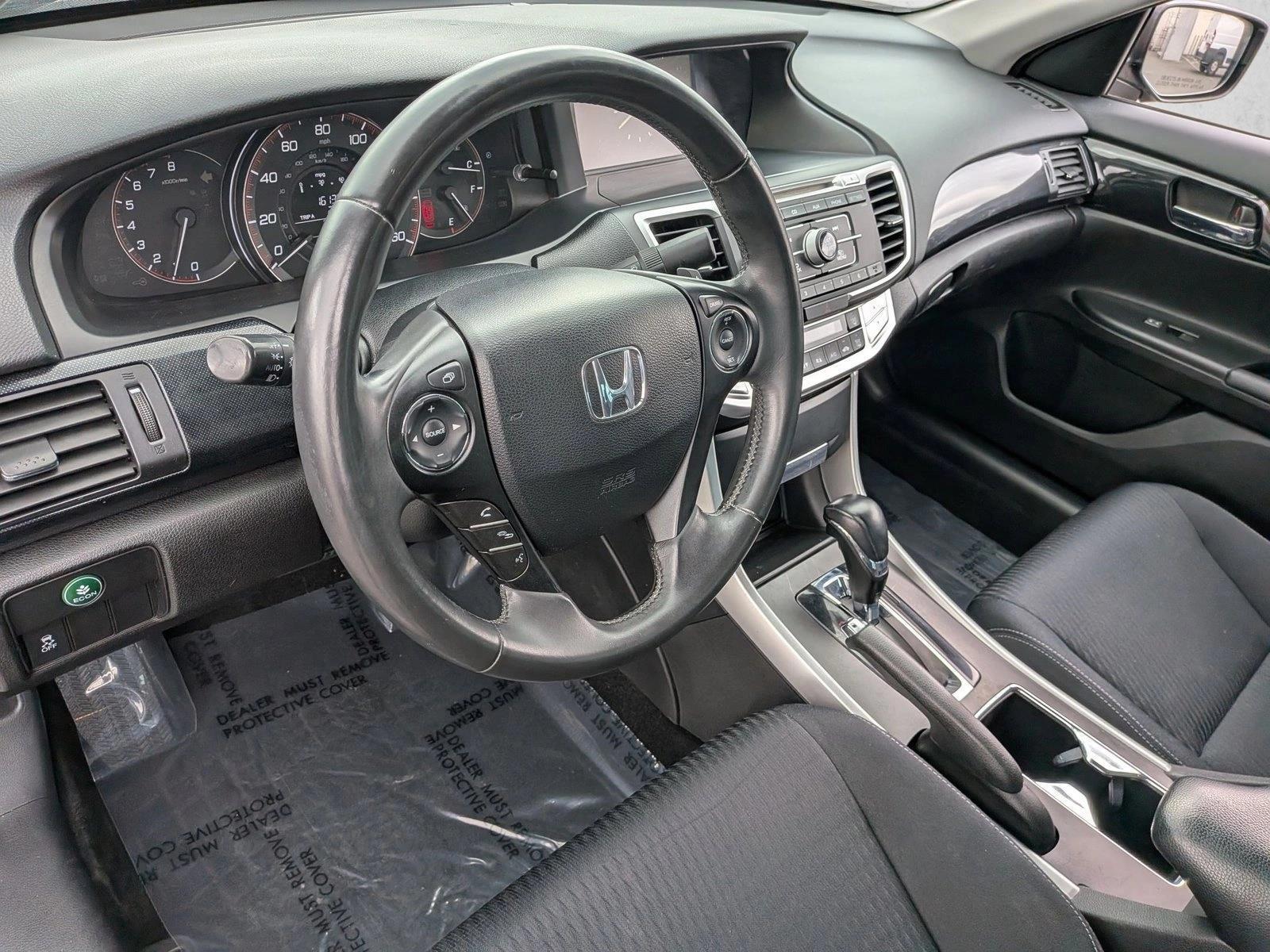 Thumbnail: 2015 Honda Accord - 3