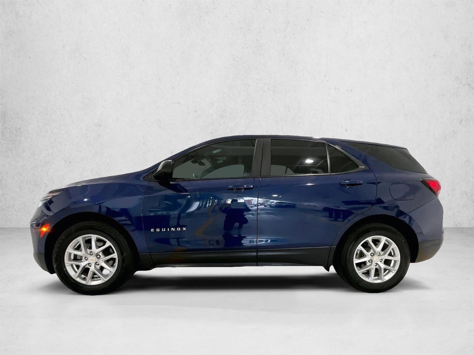 Thumbnail: 2023 Chevrolet Equinox - 2