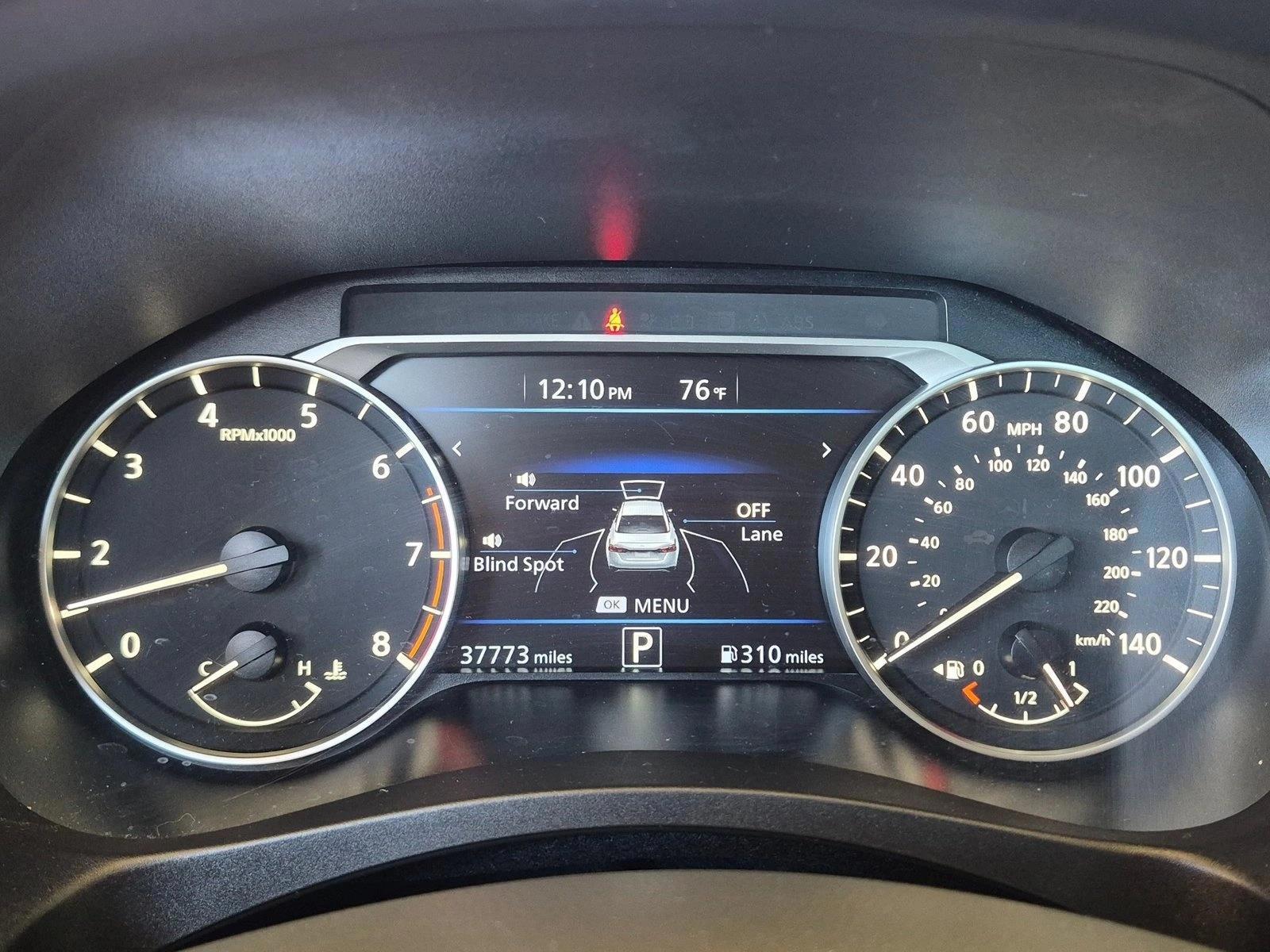 2025 Nissan Altima SV - Photo 11