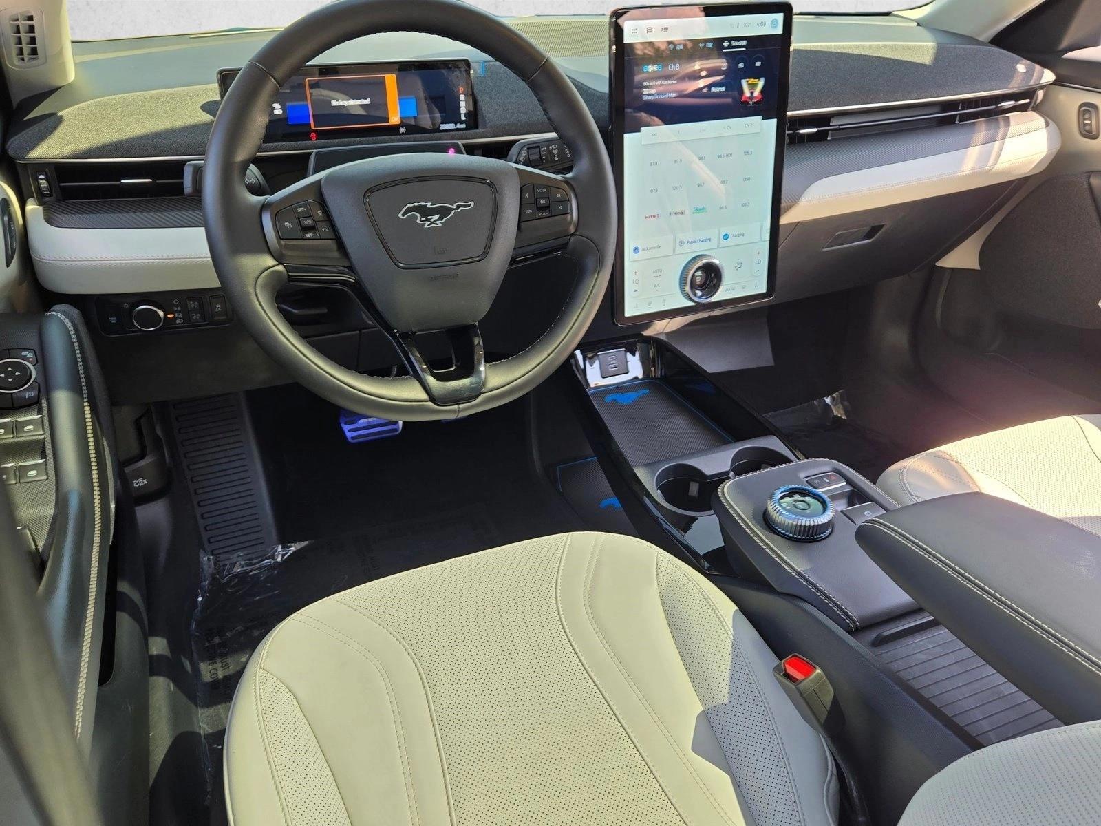 Thumbnail: 2022 Ford Mustang Mach-E - 4
