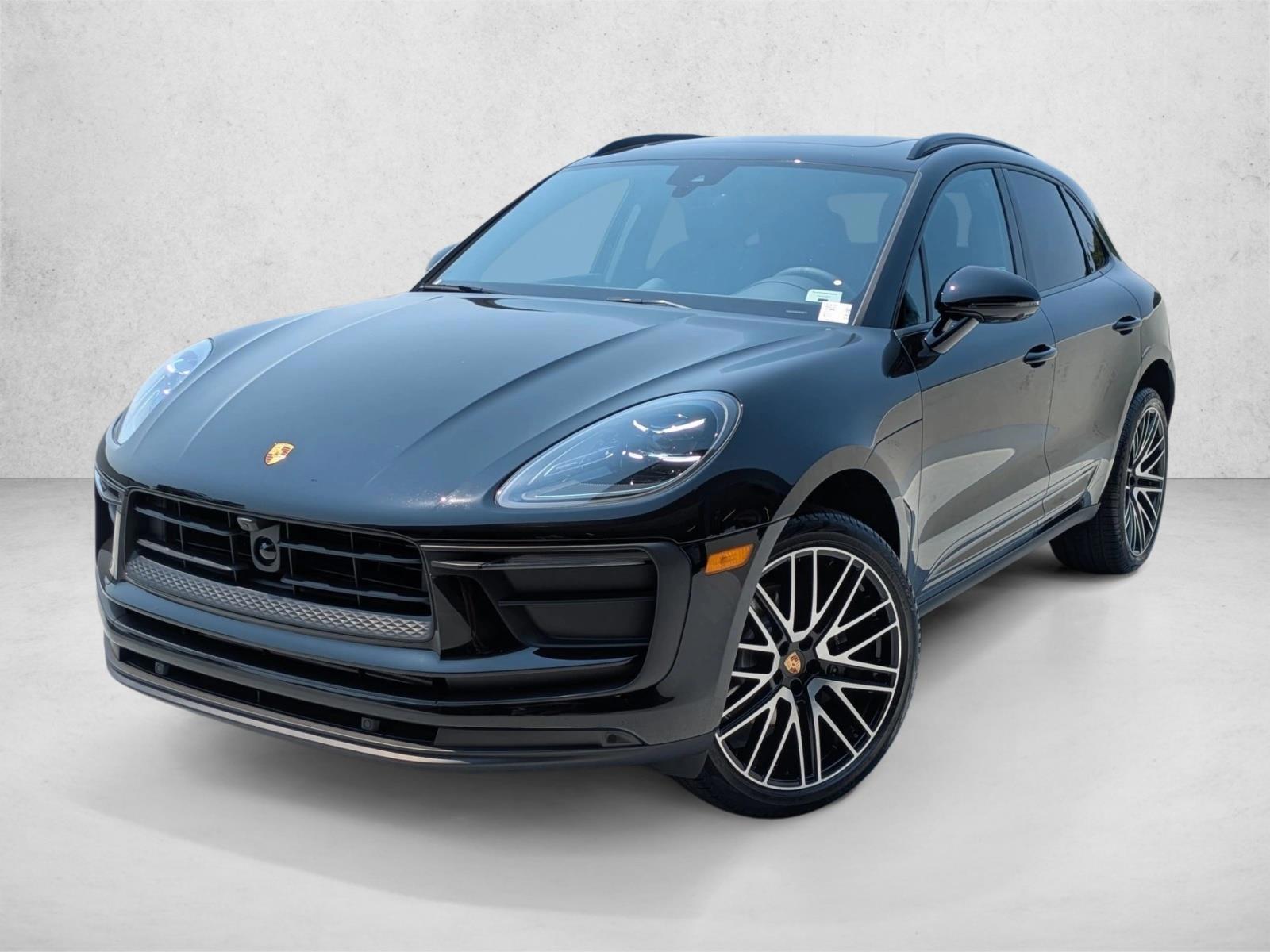 Thumbnail: 2025 Porsche Macan - 1