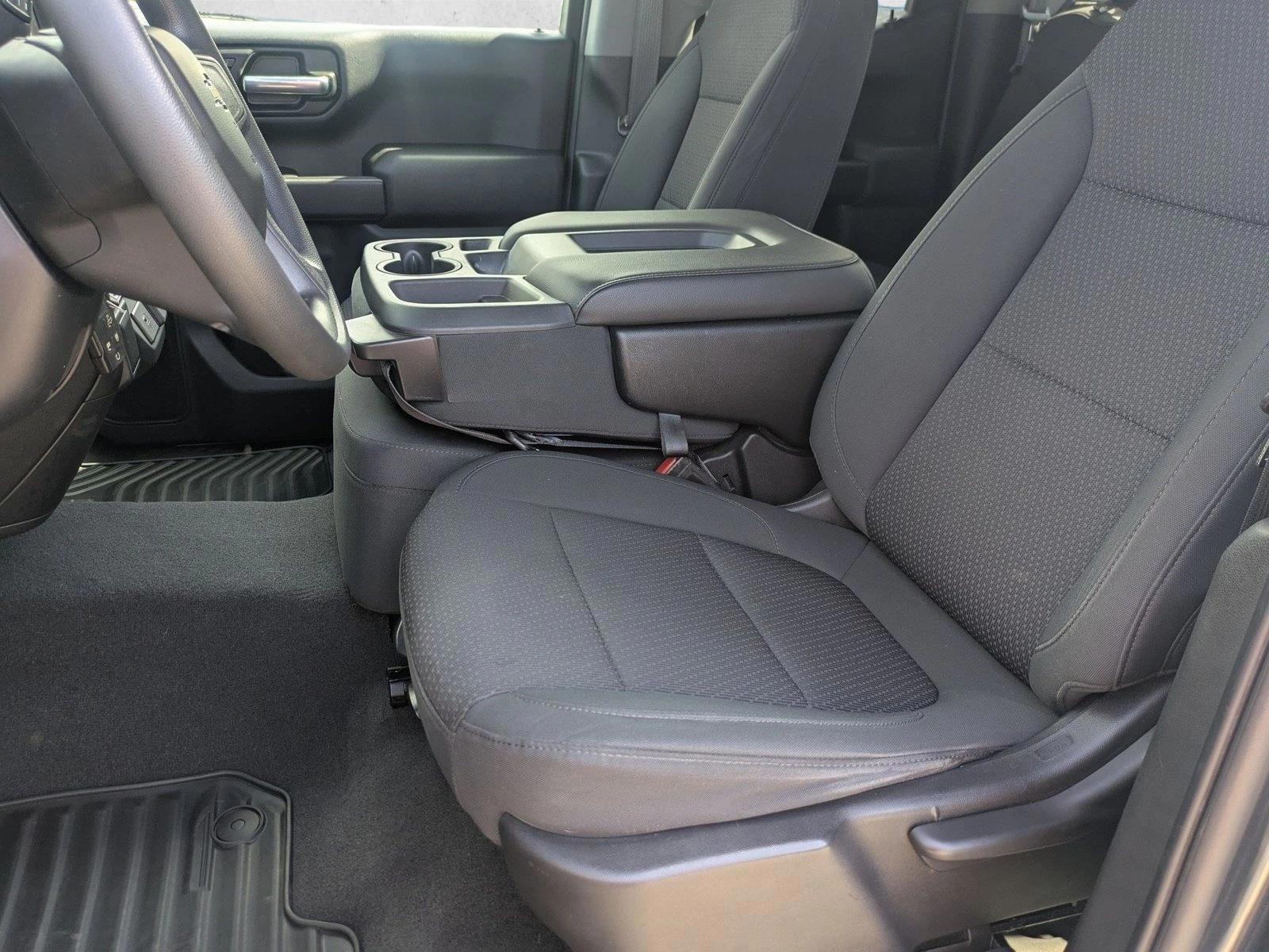 Thumbnail: 2020 Chevrolet Silverado 1500 - 4