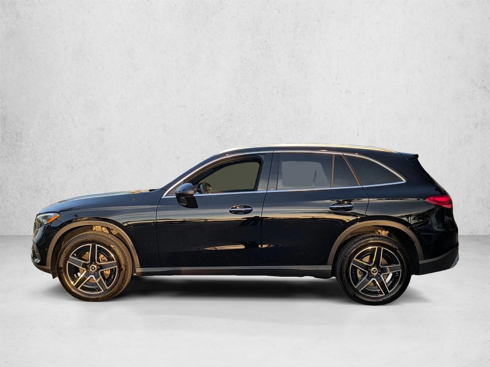 Thumbnail: 2026 Mercedes-Benz GLC - 2