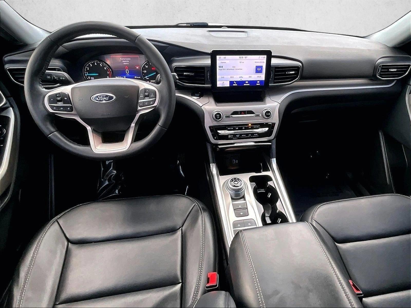 Thumbnail: 2023 Ford Explorer - 3