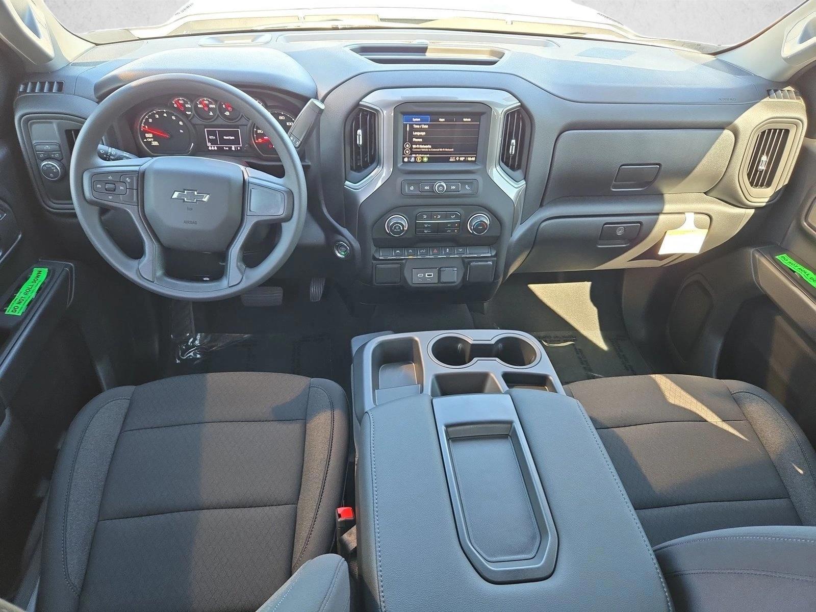 Thumbnail: 2026 Chevrolet Silverado 1500 - 3