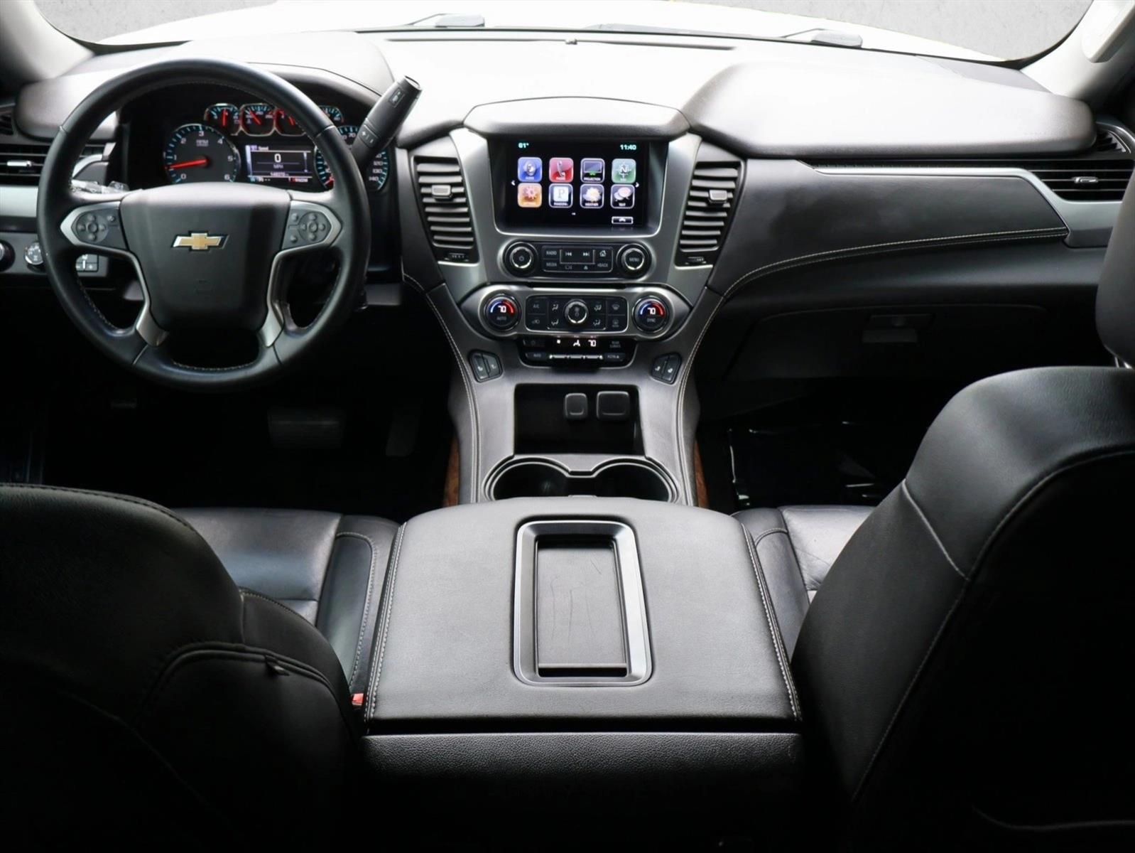 Thumbnail: 2016 Chevrolet Suburban - 4