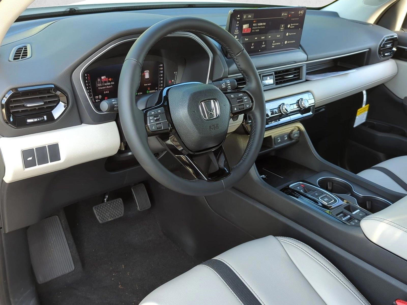 Thumbnail: 2026 Honda Pilot - 3