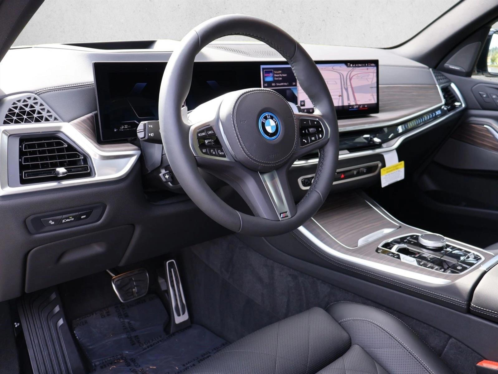 Thumbnail: 2026 BMW X5 - 3