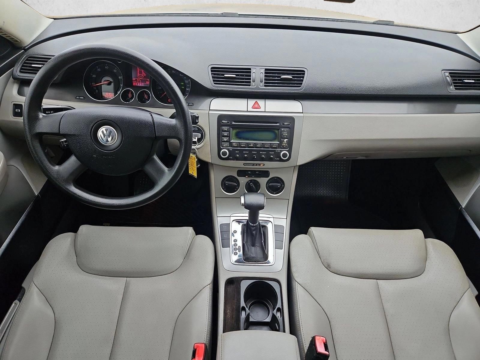 Thumbnail: 2007 Volkswagen Passat - 6