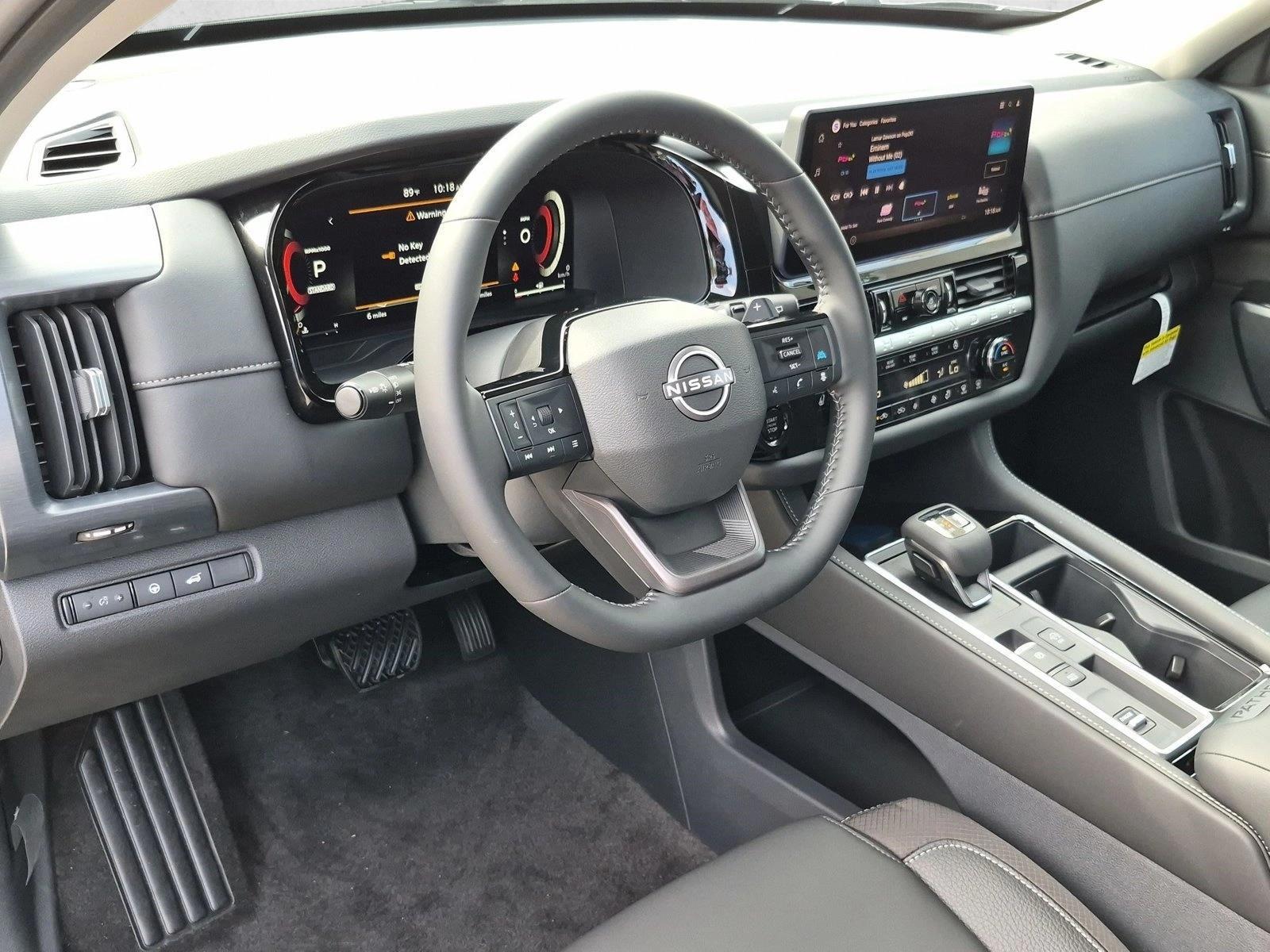 Thumbnail: 2026 Nissan Pathfinder - 3