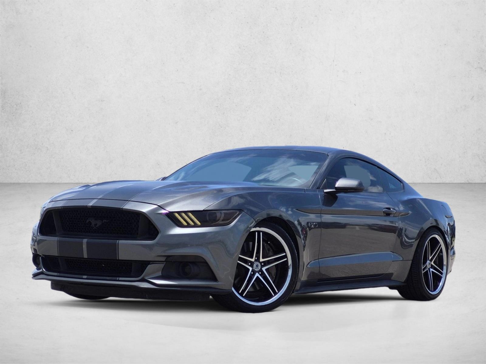 Thumbnail: 2015 Ford Mustang - 1