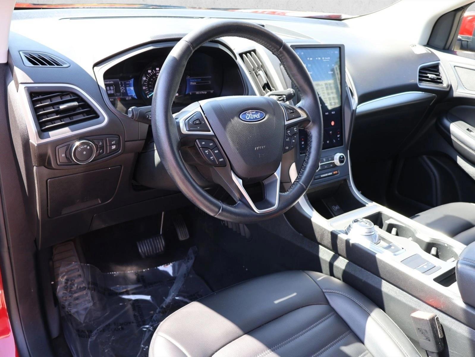 Thumbnail: 2022 Ford Edge - 3