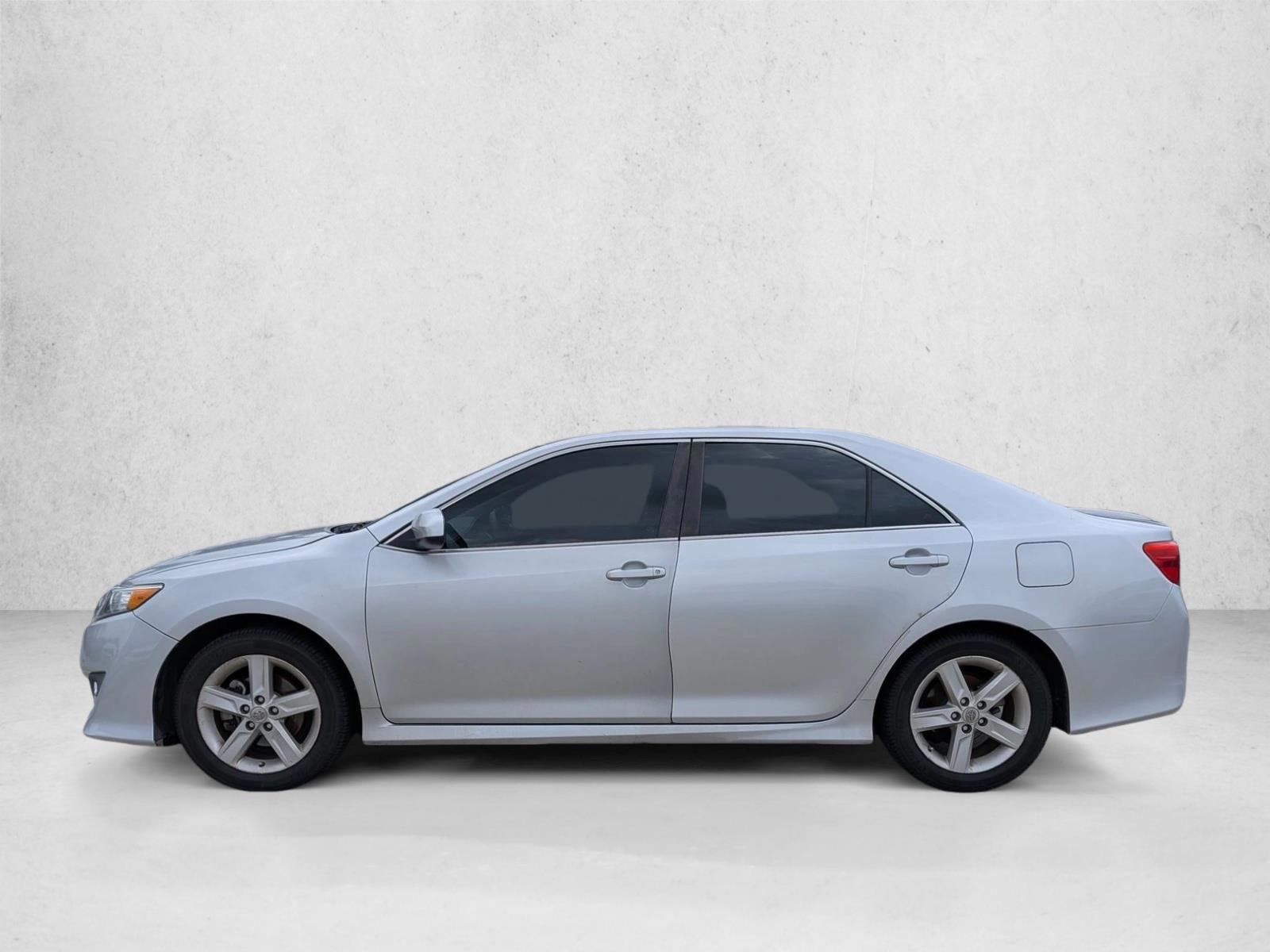 Thumbnail: 2014 Toyota Camry - 2