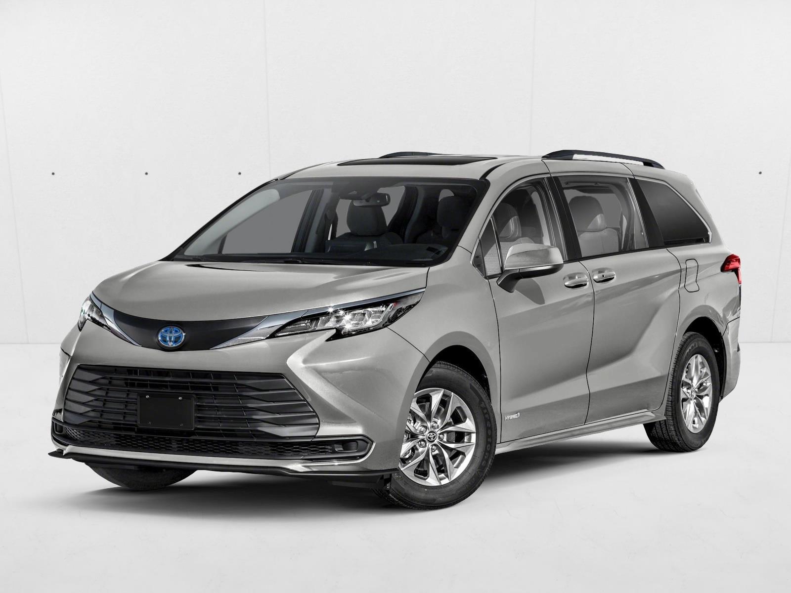 2022 Toyota Sienna LE 8-Passenger Hybrid FWD's photo