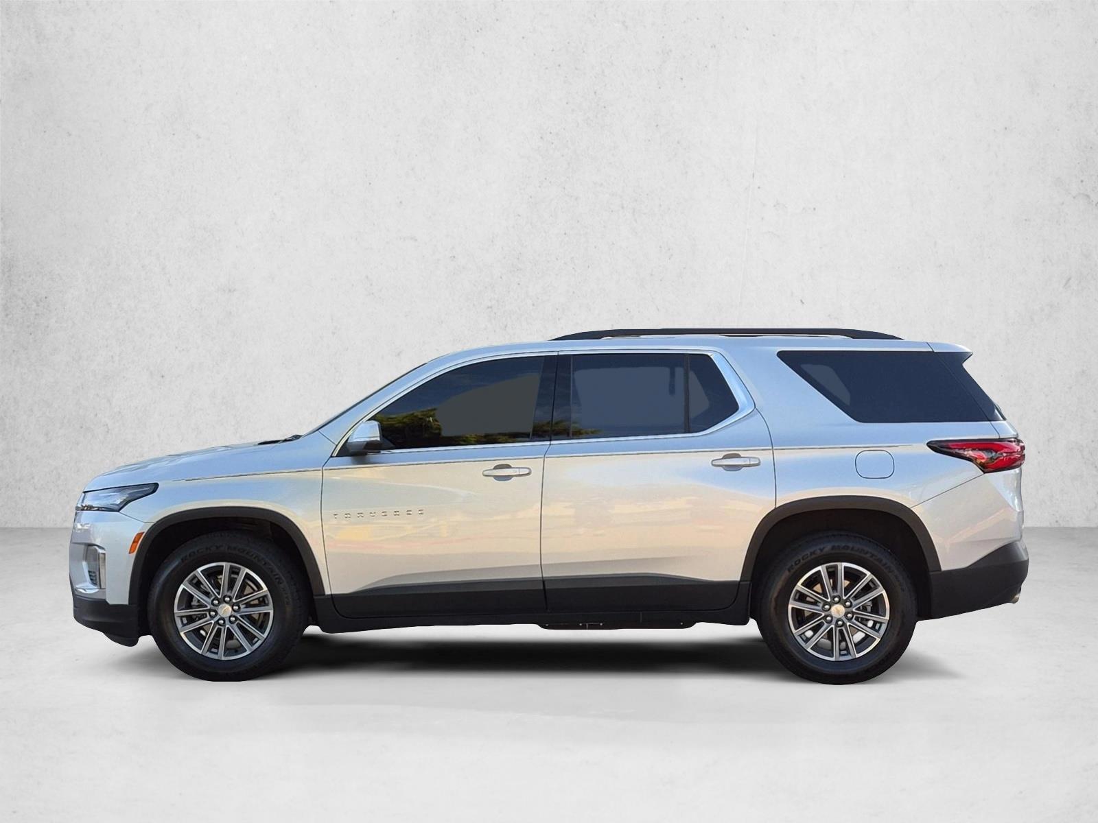 Thumbnail: 2022 Chevrolet Traverse - 2