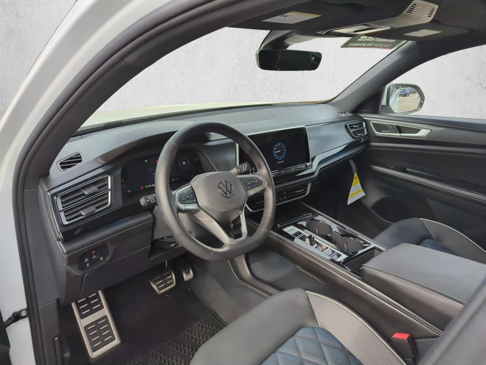 Thumbnail: 2025 Volkswagen Atlas - 2